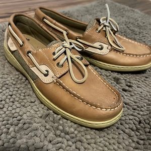 Brand new, never worn woman’s sperrys
